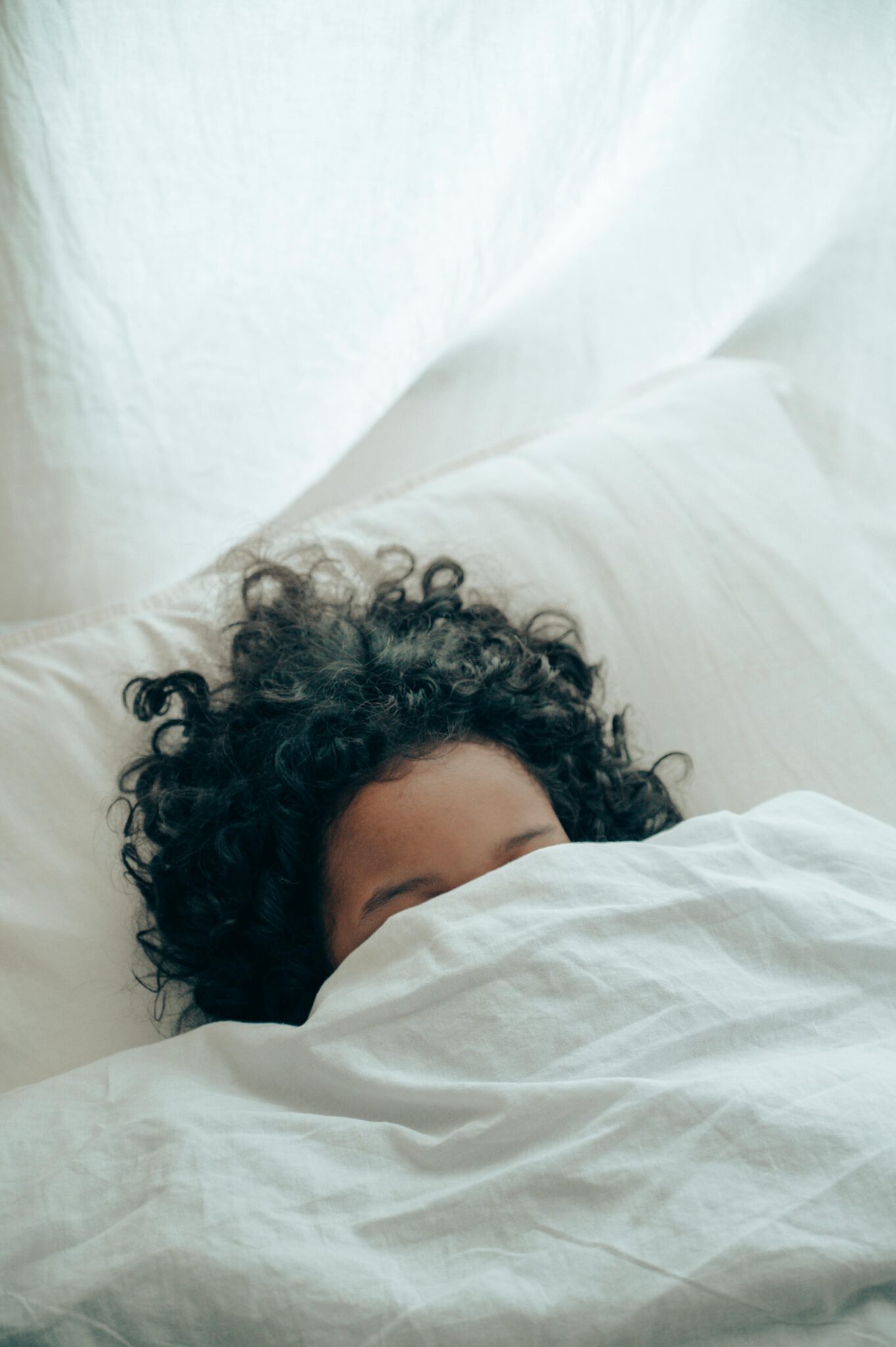 Cómo Elegir la Cama Perfecta Para Tu Hogar: Guía Rápida Para No Fallar